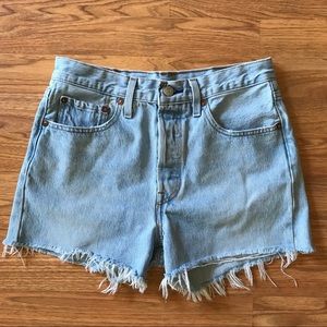 Levi’s 501 High Rise Shorts - Size 26